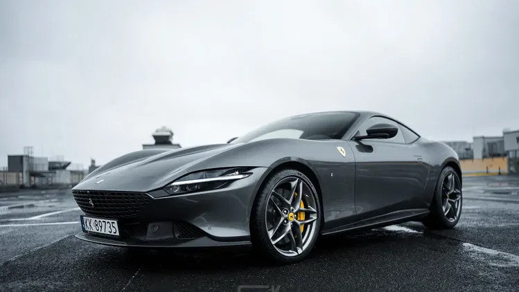 Ferrari Roma cena 1352000 przebieg: 8230, rok produkcji 2022 z Odolanów